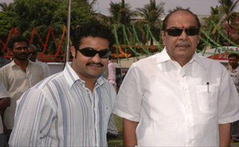 ntr,ramudu bheemudu,ramanaidu,director wish,family movie  నెరవేరని రామానాయుడు మూడు కోర్కెలు..!